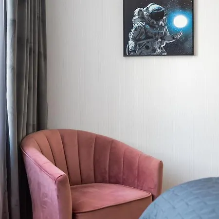 Centre Luxury By Bookinghost