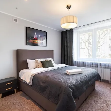 Apartament Centre Luxury By Bookinghost