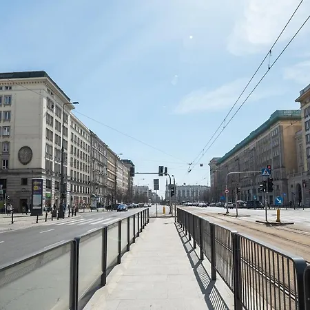 Centre Luxury By Bookinghost